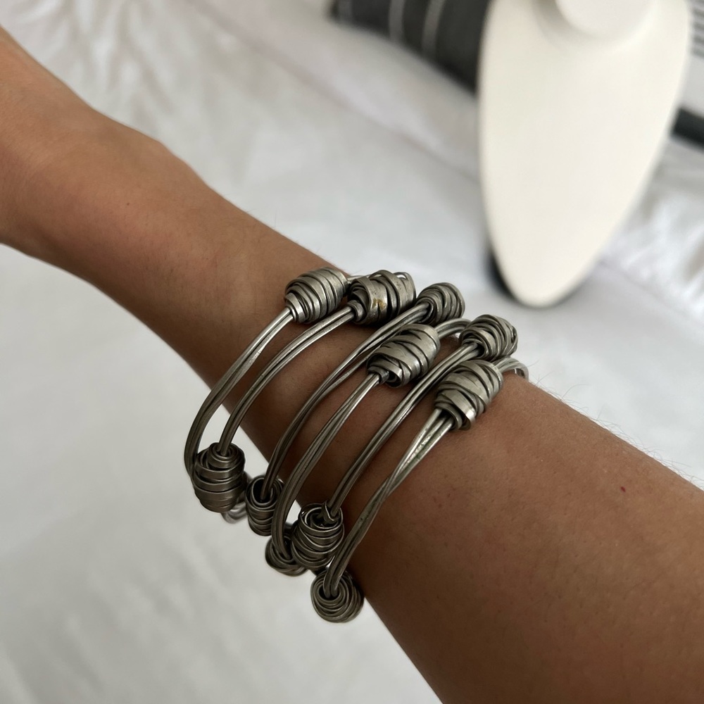 Handmade brass bangles - Picture 4 of 5